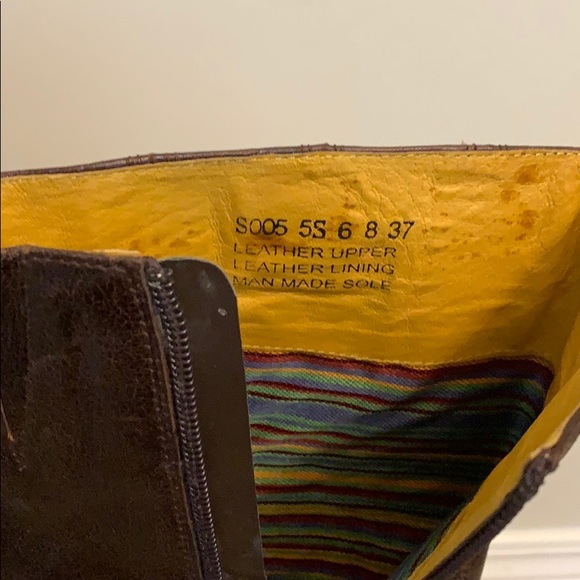 Boots - Picture 9 of 12